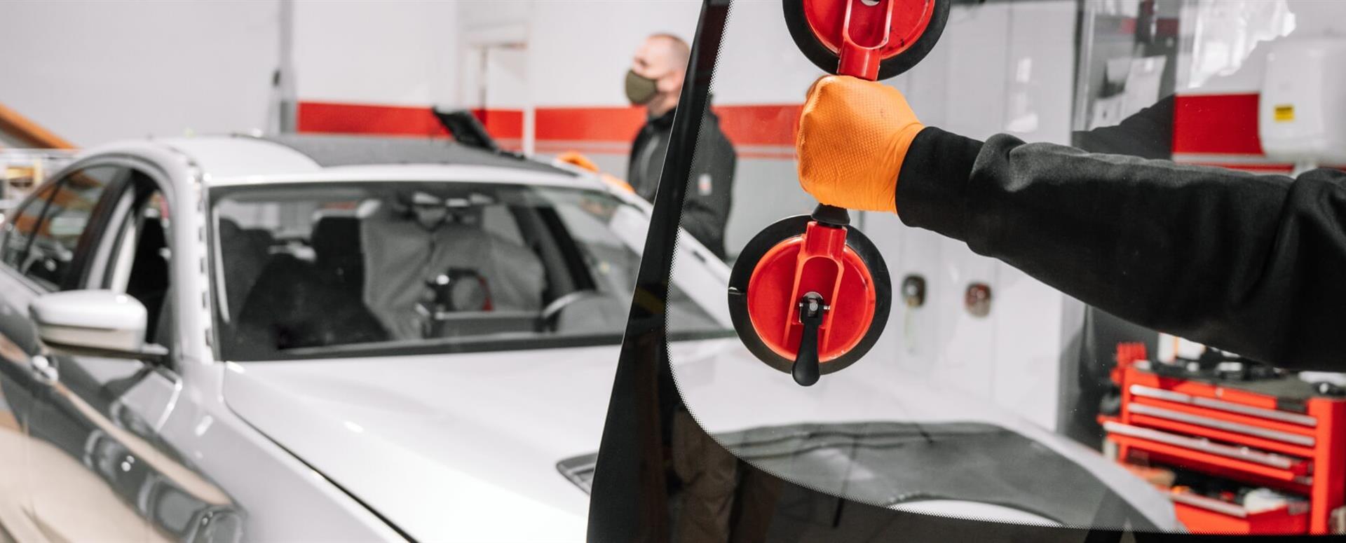 Auto Glass Repair Service Expert in Oakland, CA
