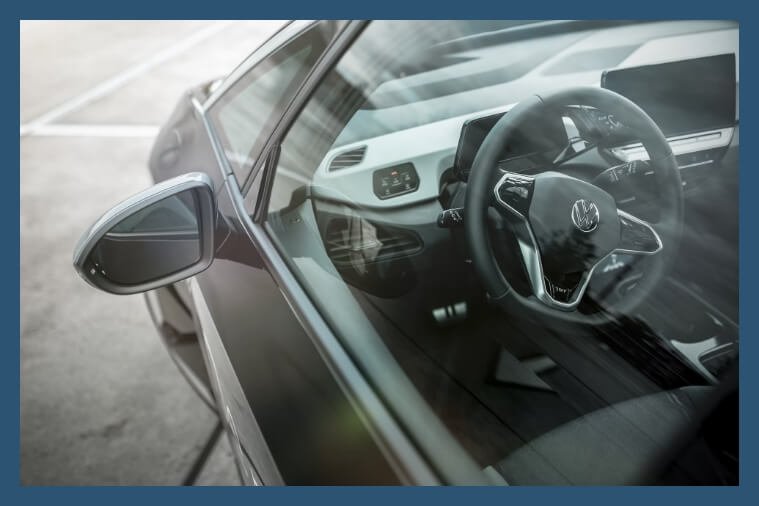 Why Choose Safeko Auto Glass for Your Car Door Glass Repair Needs