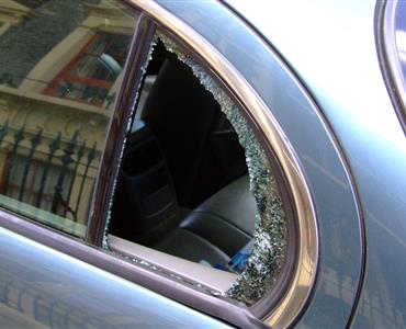 Quarter glass replacement